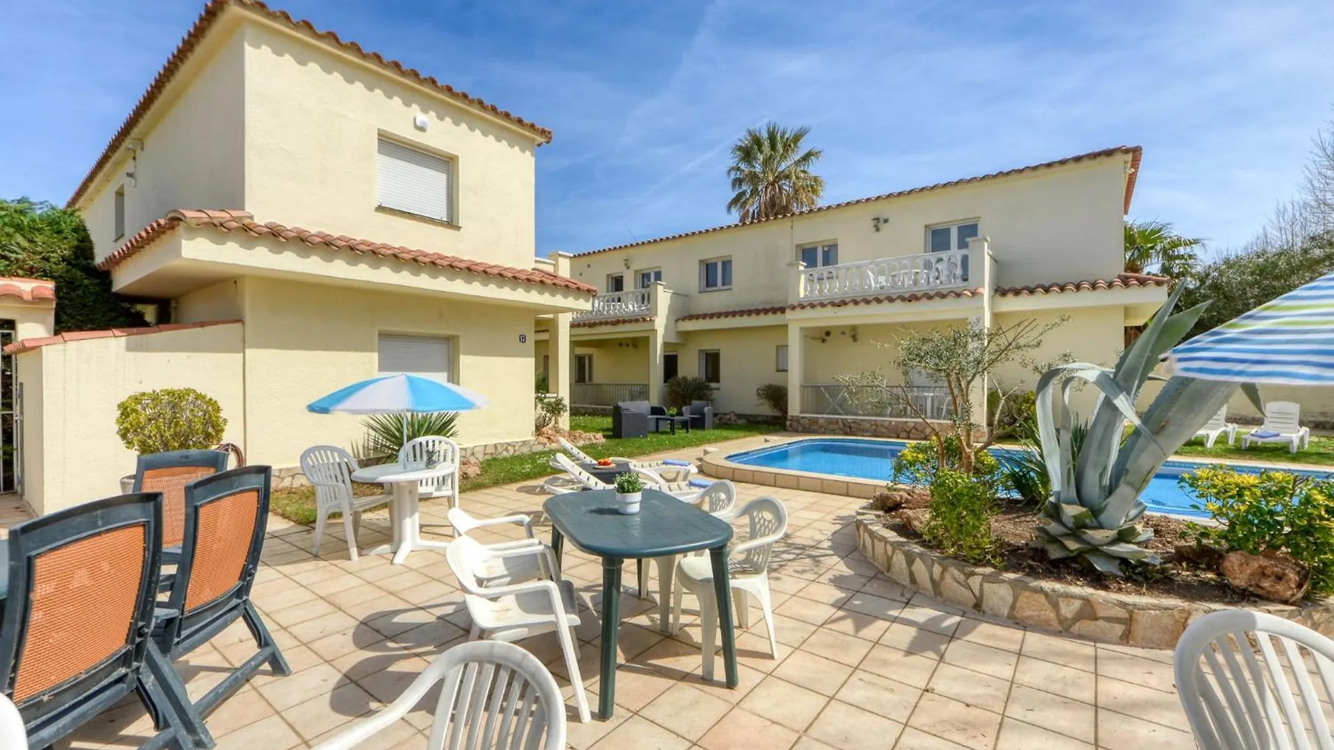 Apartment Muga-4 By Interhome Empuriabrava